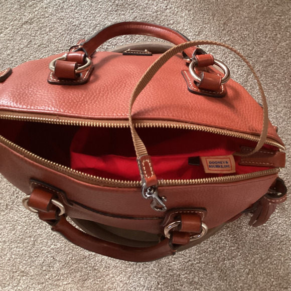 Dooney & Bourke Brown Shoulder Bag - Picture 5 of 5
